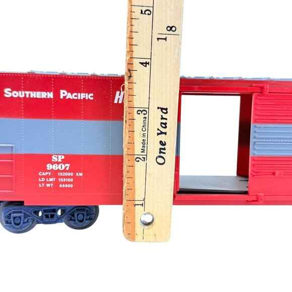 Southern Pacific SP 9607 Lionel O Scale Hy-Cube Boxcar 10" Red Gray Detailed - Picture 9 of 10